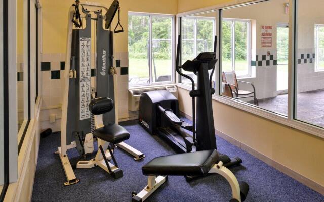 Red Roof Inn Sandusky - Milan