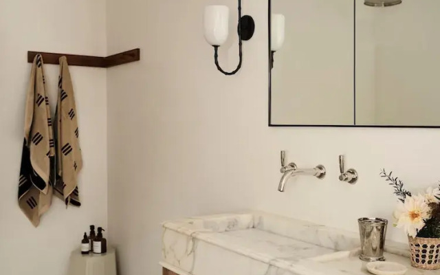 A Nomadic Abode - Luxury Boutique Retreat