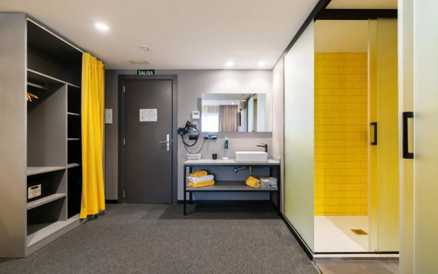Nest Style Valencia Hotel