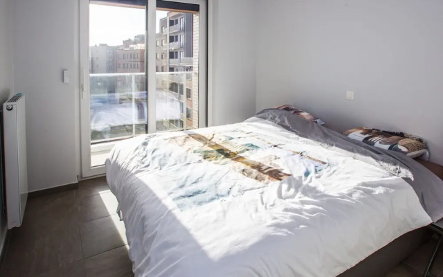 Apartment With Hinterland Views