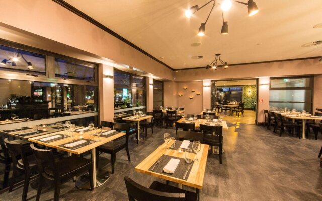 Hotel Elms Christchurch, an Ascend Collection Hotel