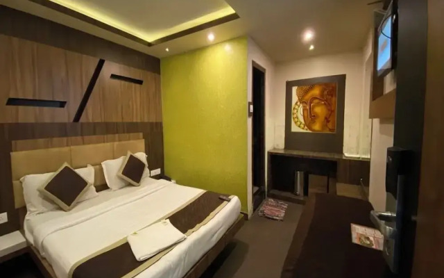 Hotel Adarsh International