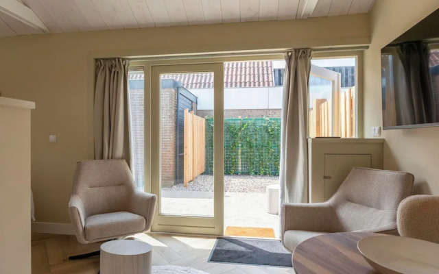 Beautiful Suite on the Village Square