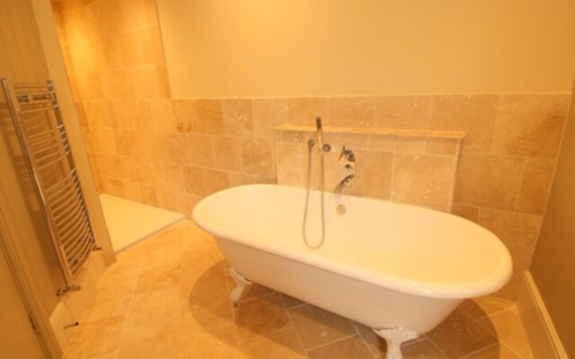 The Habit Boutique Rooms