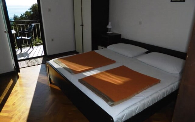 Apartments Zlatko