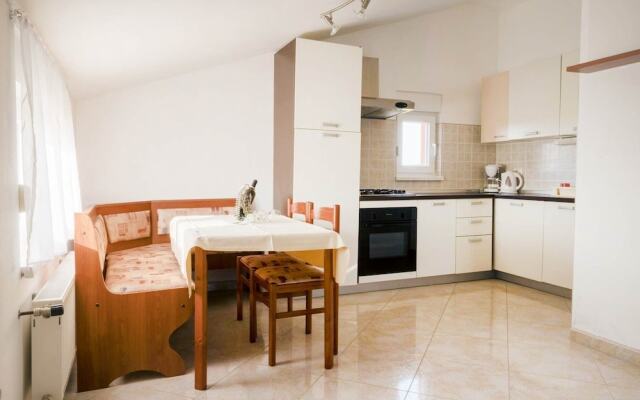 Apartments Ana Pula / Exclusive two Bedroom A5