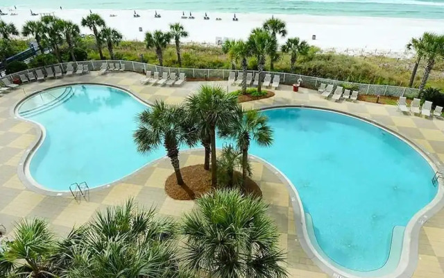 Sterling Beach #602