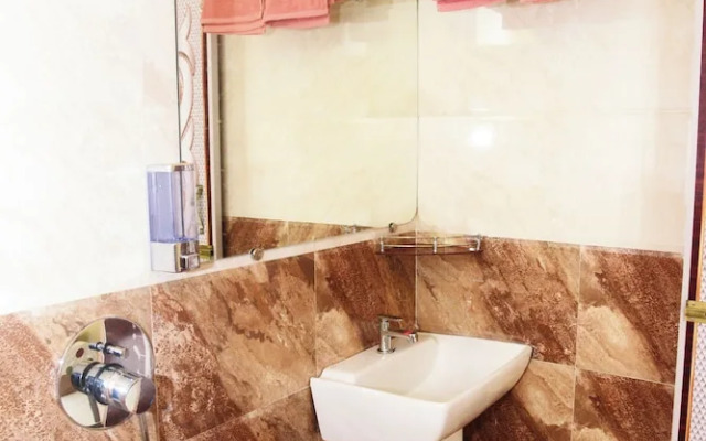 Laxmi Empire Guest House