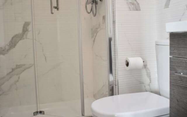 Modern & Renovated 2 Bedroom Flat in Rathmines