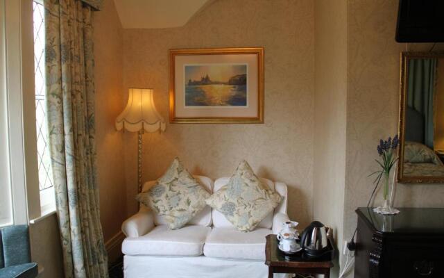 Rylstone Manor