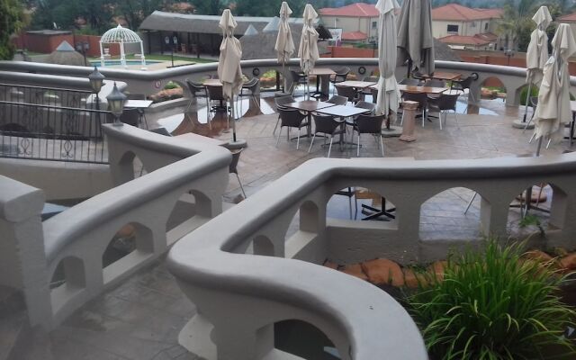 Beverley Hills Lodge