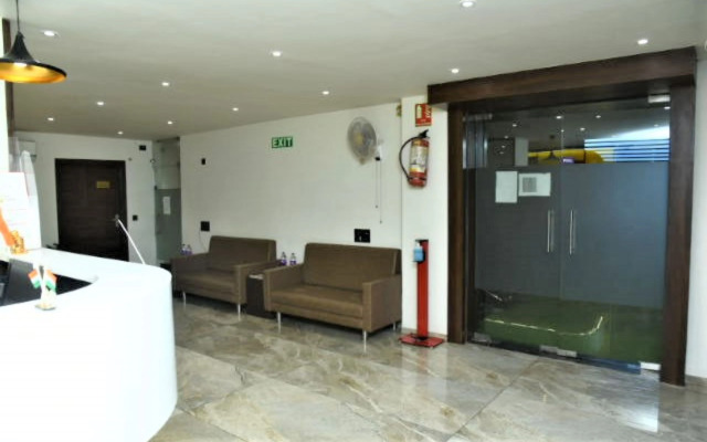 OYO 16604 Hotel Sparsh Inn