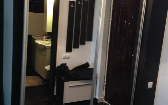 Studio G by MRG Apartments