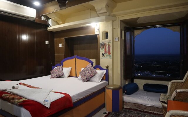 Vista Rooms at Old Royal Palace