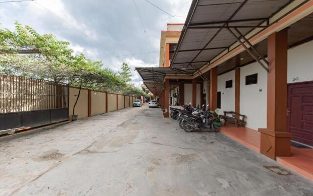 RedDoorz near Samarinda Square