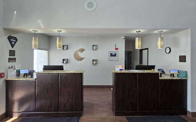 Comfort Suites Terre Haute University Area