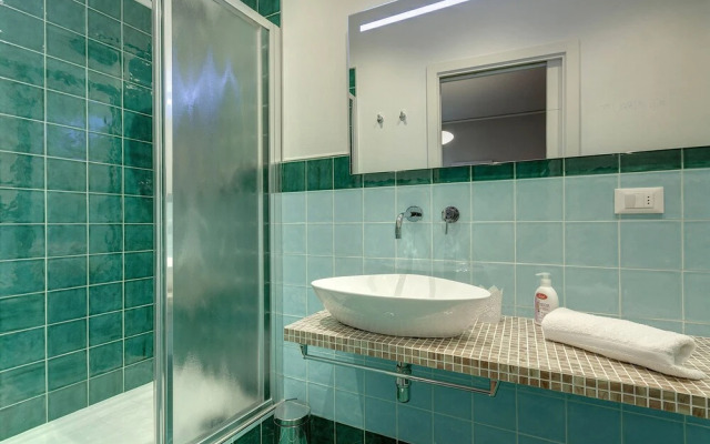 Elegant Suite located near Central Station of Florence