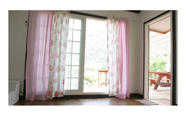 Danyang Gagok Cave Pension