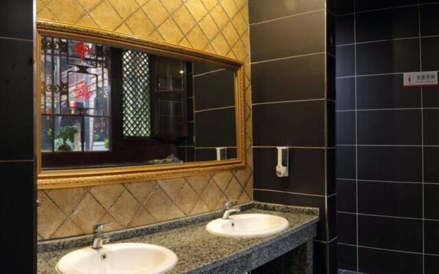 Pingyao Honghu Hotel II