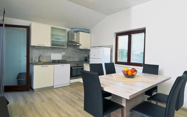 Dalmatian Apartments Bilice
