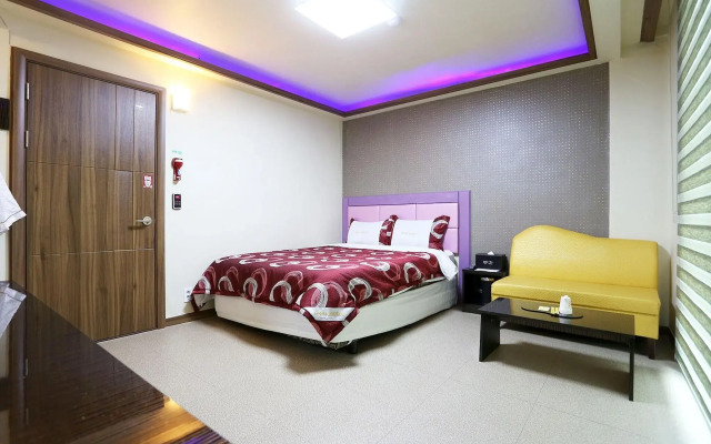 Lovely Motel