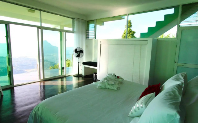 Singha Sanasa Luxury Homestay