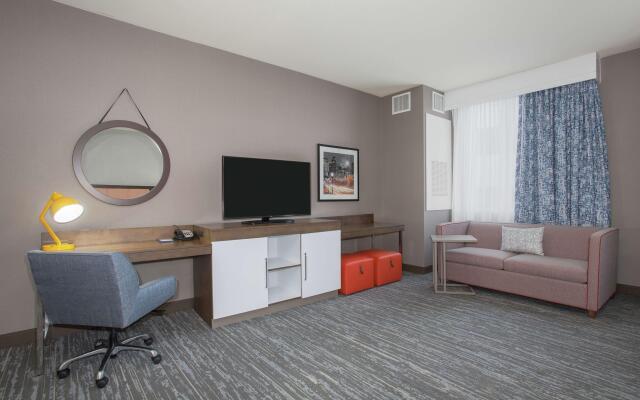 Hampton Inn & Suites Denver-Downtown