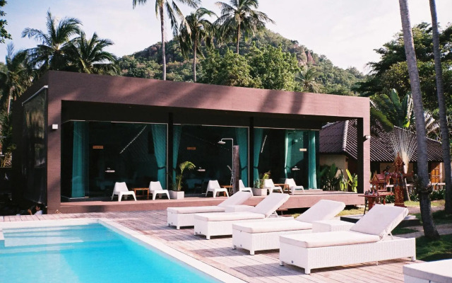Silver Beach Resort