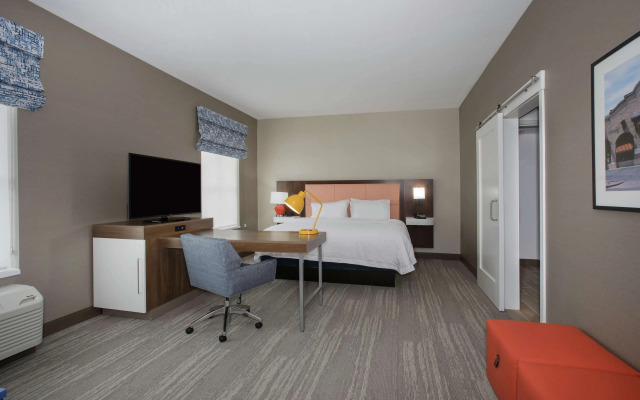 Hampton Inn & Suites Logan