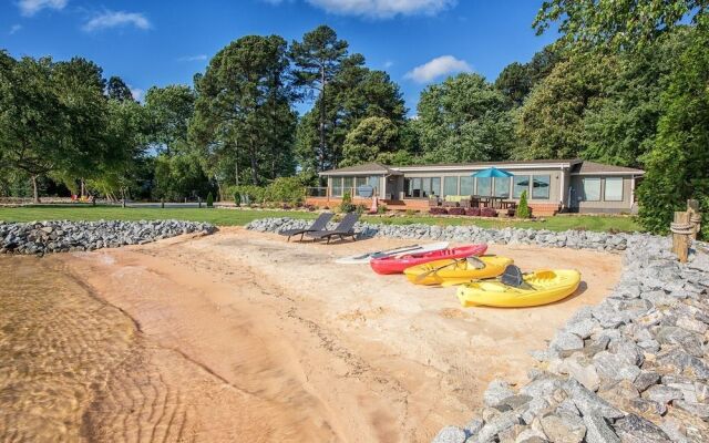 Lake Norman Breakaway