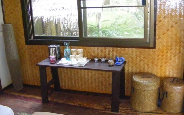 J2B Beach Bungalows