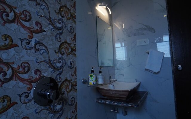 Infinity View by Treebo