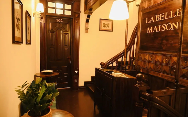 La Belle Maison