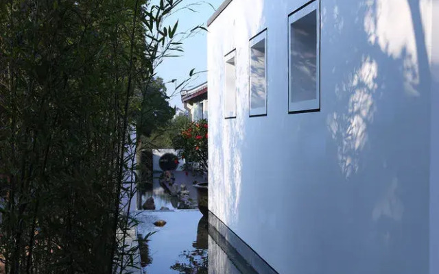 Putuoshan Ruyige Junlan Guest House