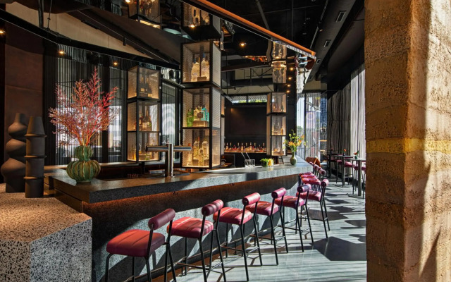 Moxy Downtown Los Angeles