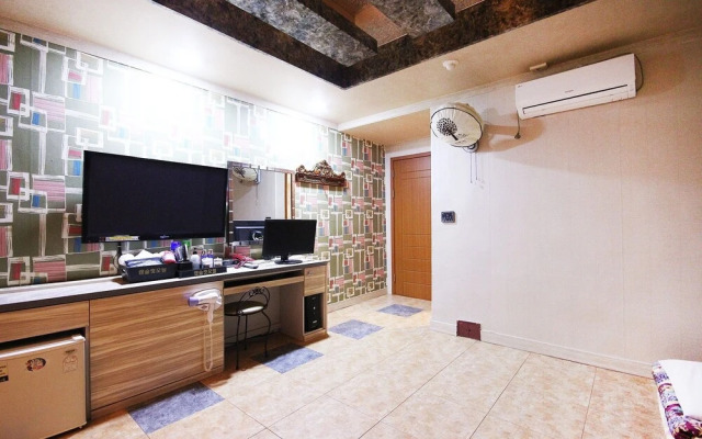 Western Wonpyeongdong Lancelot