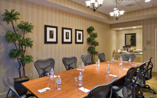 Hilton Garden Inn Lakewood