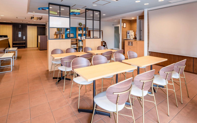 Comfort Hotel Narita