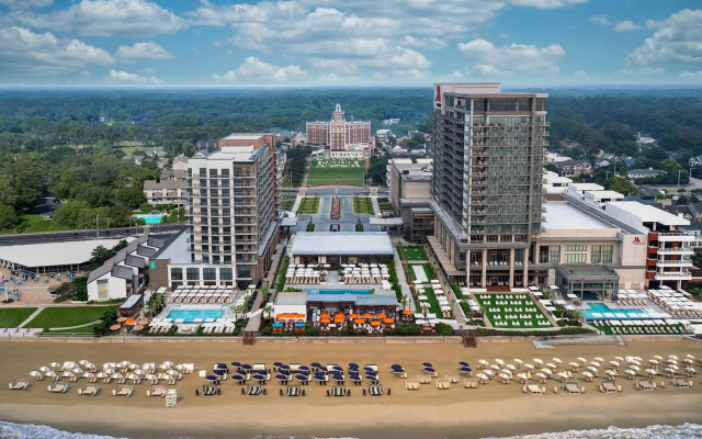The Historic Cavalier Hotel and Beach Club, Autograph Collection