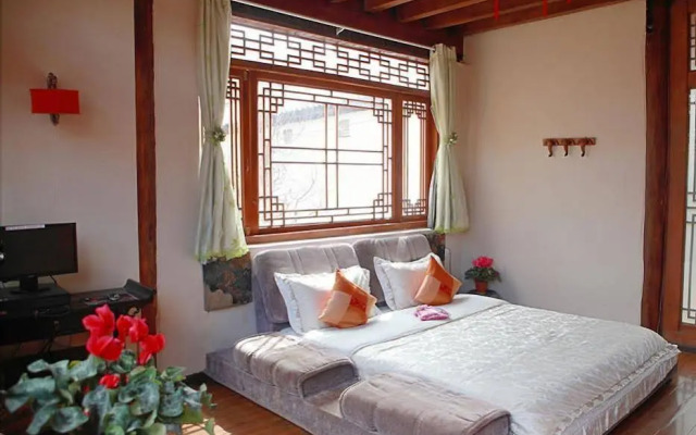 Lijiang Doujin Inn