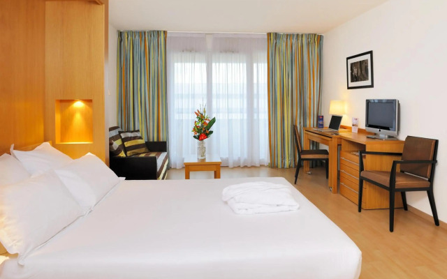 Residhome Apparthotel Paris Massy