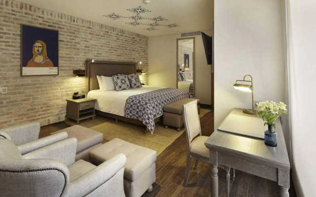 The Artisan D.C. Hotel, Autograph Collection