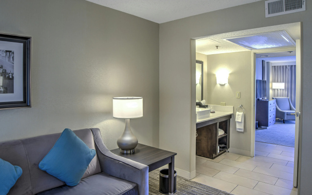 Embassy Suites by Hilton Indianapolis North