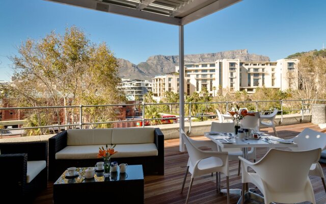 Protea Hotel by Marriott Cape Town Waterfront Breakwater Lodge