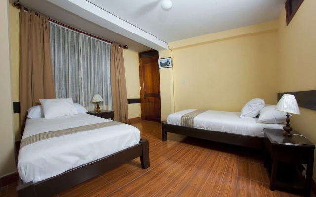 Yucay Plaza Inn