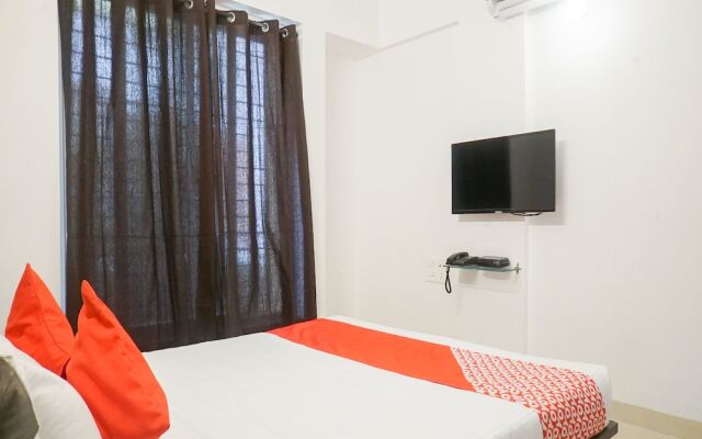 OYO 14618 Scholars Inn
