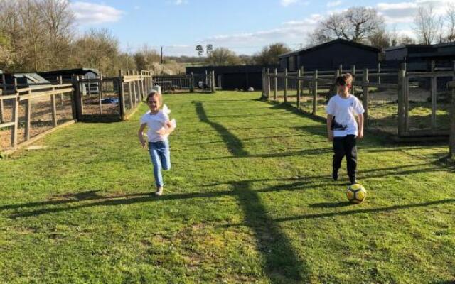 Windsor Studio South-5 mins from Legoland