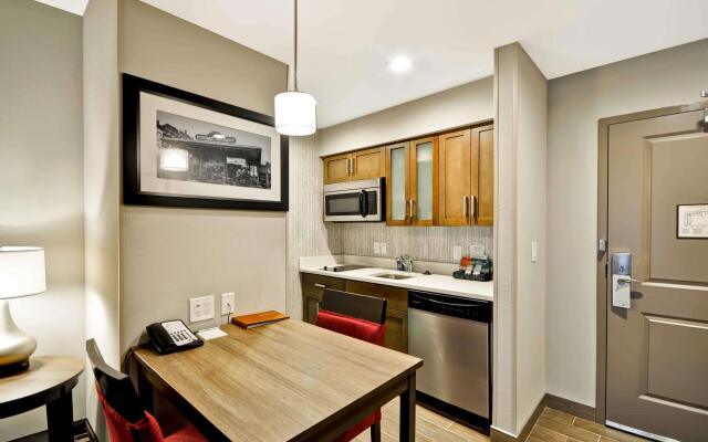 Homewood Suites by Hilton Cincinnati/West Chester