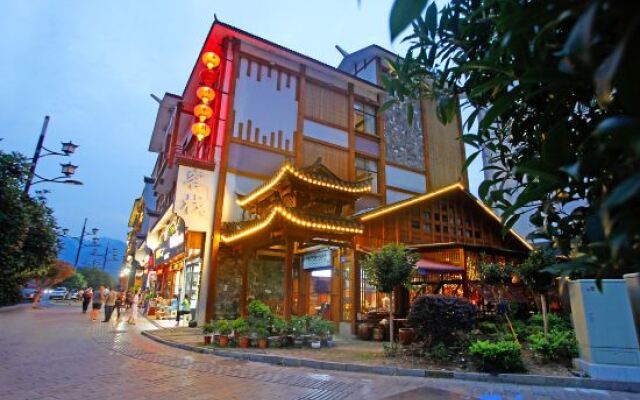 No. 106 Guihua Road Inn
