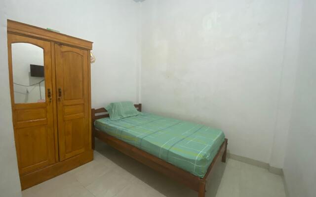 Hotel O Almeerah Homestay Syariah Near RS Hermina